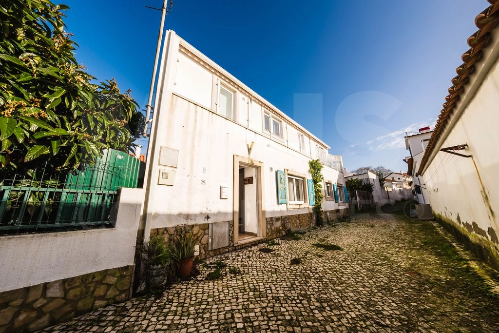 Moradia T4 no centro da Foz do Arelho- Perto da Praia e comércio