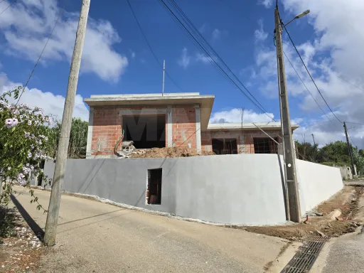 Moradia T3 com Piscina e Vista Mar e Lagoa de Óbidos