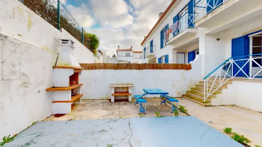 Moradia na praia de São Sebastião na Ericeira vista mar