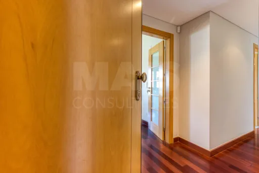 T4 Colinas do Cruzeiro , Obriverca com BOX 50m2