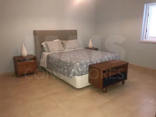 Excelente moradia T4 (4 suites) a 50 minutos de Lisboa