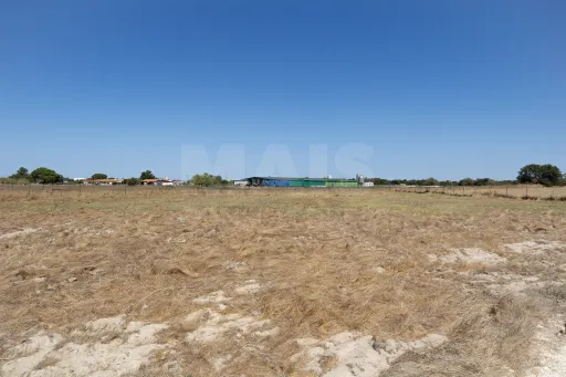 Oportunidade no Porto Alto: Terreno urbano com 4.266 m²