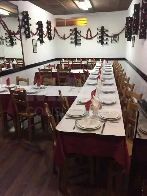 Benfica | Restaurante em Funcionamento + 3 Frações Comerciais | Clientela fiel e casa cheia.