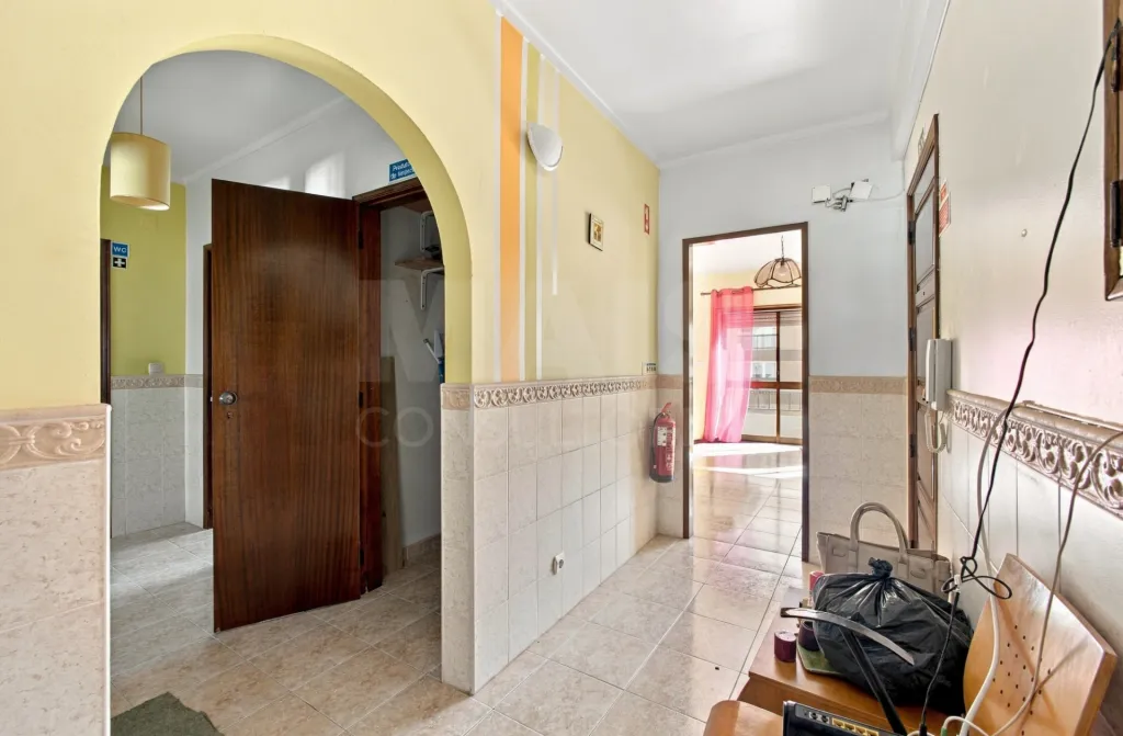 Apartamento T3 com suite e arrecadação em prédio com elevador