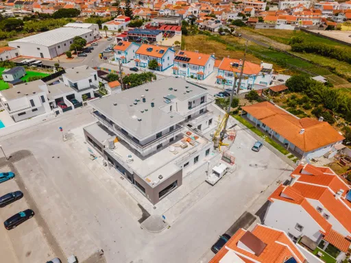Fração I | T2 Premium com Garagem Privativa e Varandas em Ferrel
