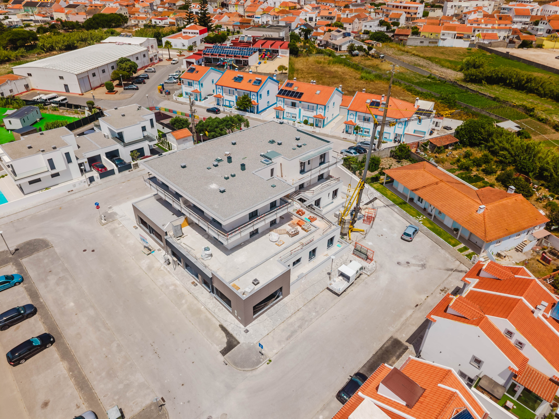 Fração I | T2 Premium com Garagem Privativa e Varandas em Ferrel