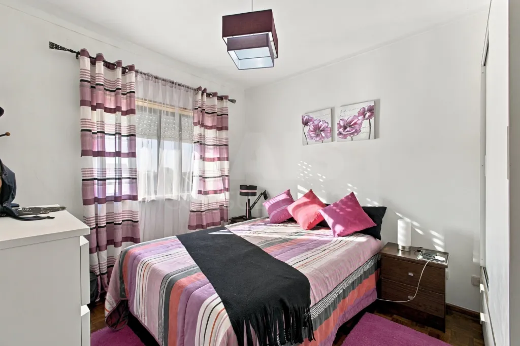 Apartamento T2+1 em Peniche