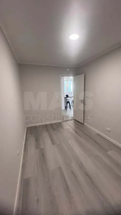 Fully Renovated 2-Bedroom Apartment - Benfica