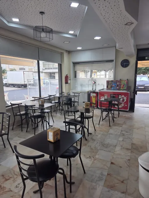 Trespasse de Cafetaria-Pastelaria em Bobadela