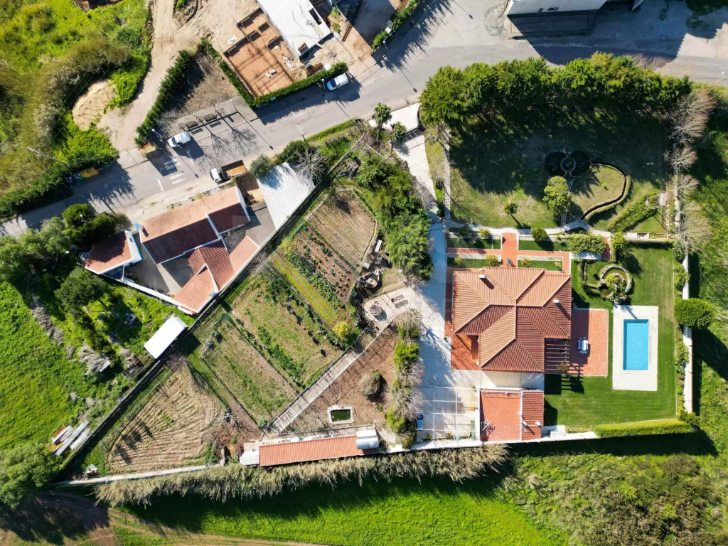 Quinta com moradia térrea em Torres Vedras