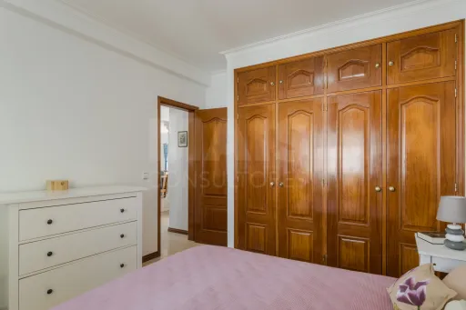 3-Bedroom Family Home 5 Minutes from the Beach - Silveira/Santa Cruz