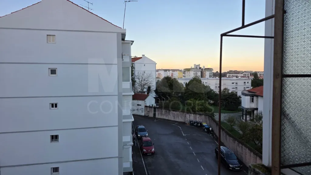 Apartamento  T2 a 3 minutos  do Aeroporto de Lisboa