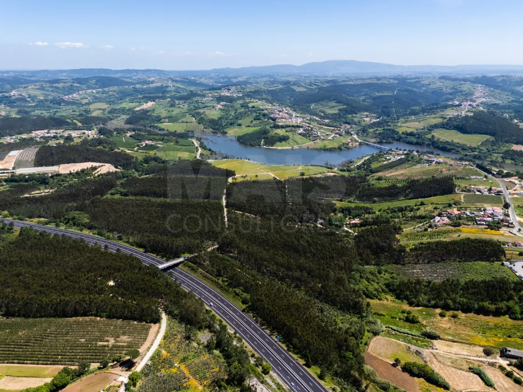 Terreno nas Gaeiras com 7.788m2