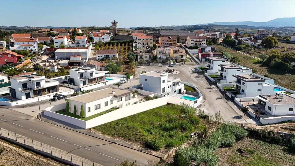 Moradia Térrea em Construção na Vermelha, Cadaval