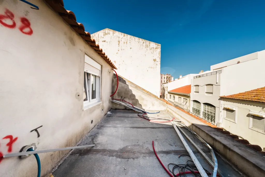 Moradia totalmente remodelada no coração de Peniche!