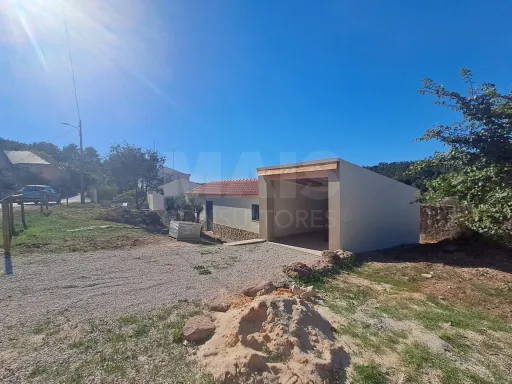 Moradia T1+1 Remodeladas a 10 minutos da cidade