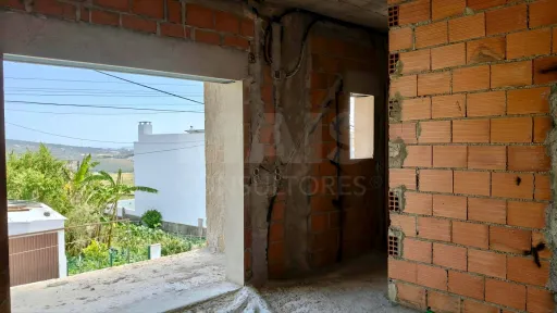 Moradia T4 c/ Suite, Jardim, Piscina & Parqueamento!