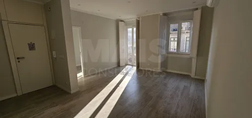 T1 e Escritório Remodelado ANJOS Disponibilidade Imediata