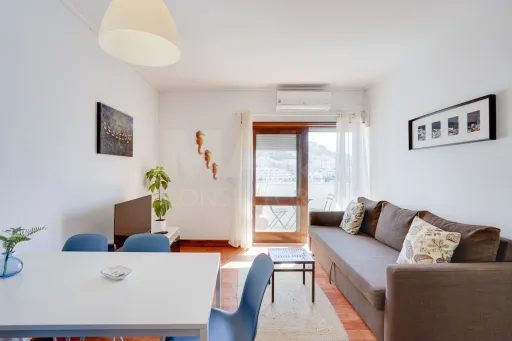Apartamento T2 SESIMBRA | 300mt praia