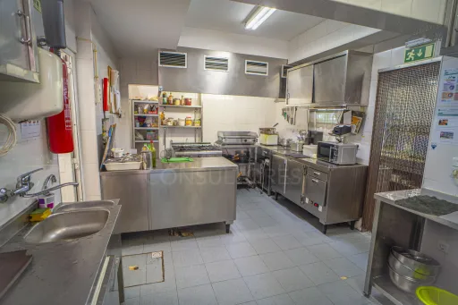 Trespasse de Emblemático Restaurante e Pastelaria no Coração de Vila Franca de Xira