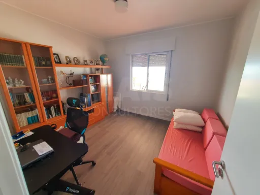 Moradia T3 Vista Mar + terreno