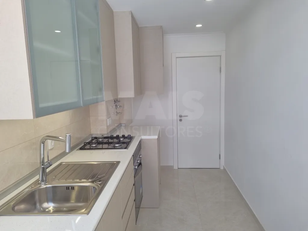 Apartamento T2  Remodelado