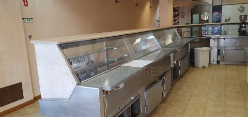 Pastelaria e Cafetaria em Benedita