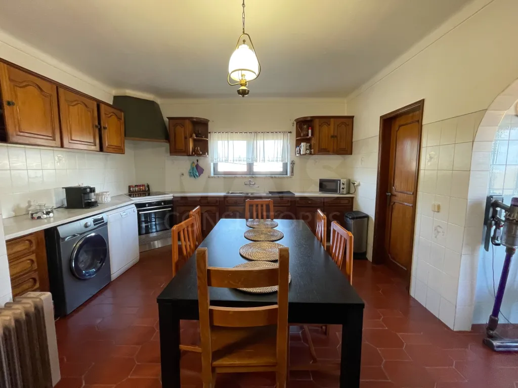 Moradia T4 em Alcabideche, Cascais – Conforto, Sustentabilidade e Espaço