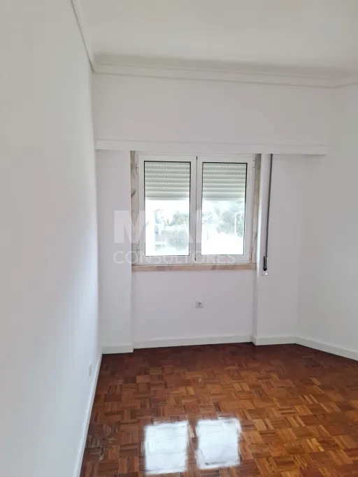 Apartamento T3 em Carcavelos, Cascais