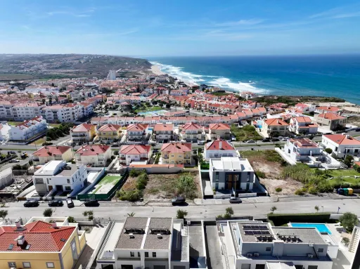 Lote Urbano | Praia da Areia Branca | 294 m²