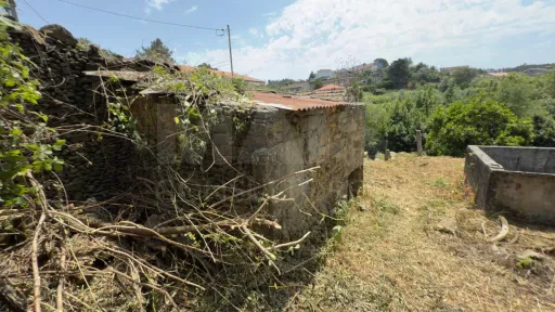 1135m2 plot with ruin| Agrela | Santo Tirso