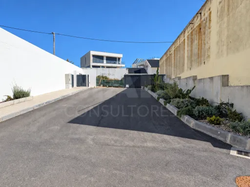 Villas Mar – Moradia V3  com piscina e vista mar  a 150 metros da Praia - Fração I