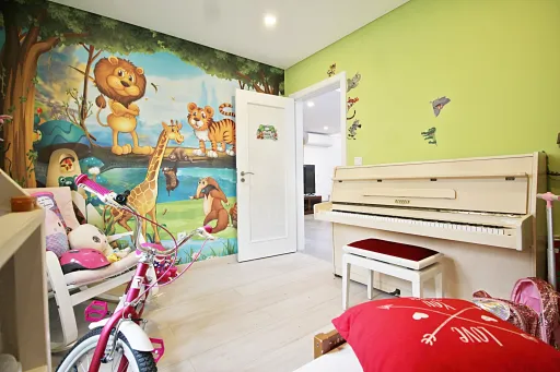 Moradia T5 de Luxo com Piscina