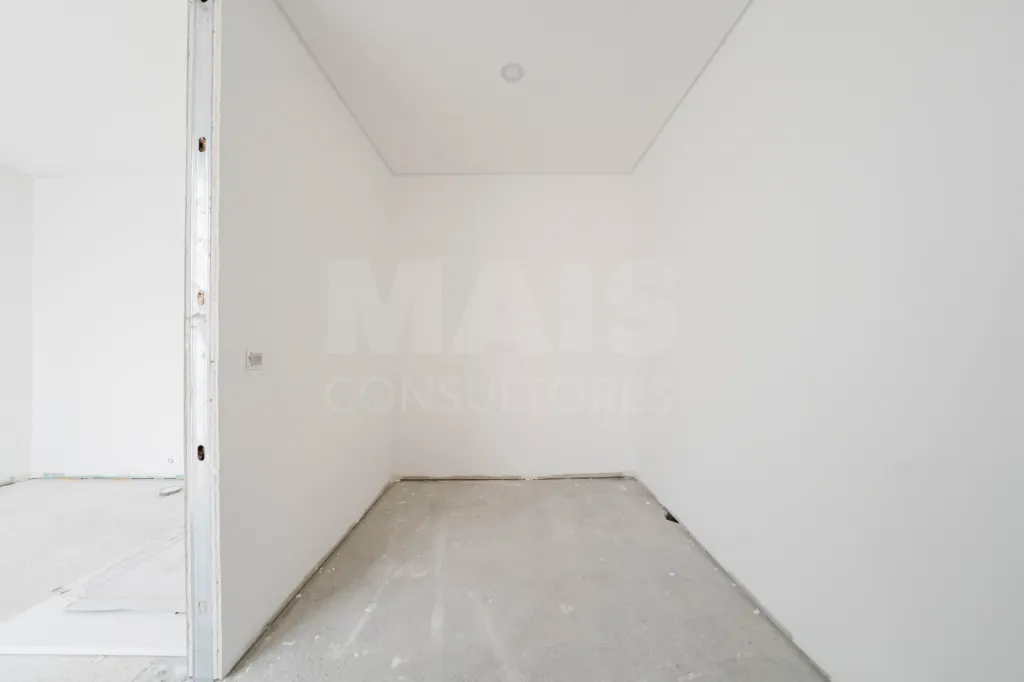 Modern New 3 Bedroom Villa with Pool in Ferrel