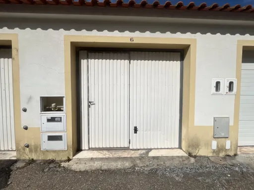 Garagem no Porto Alto
