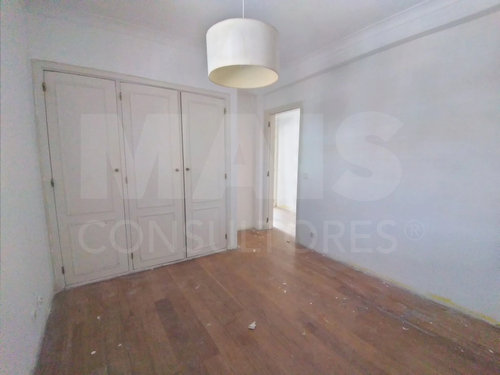 Moradia em Albarraque – A Oportunidade de Criar a Casa dos Seus Sonhos!