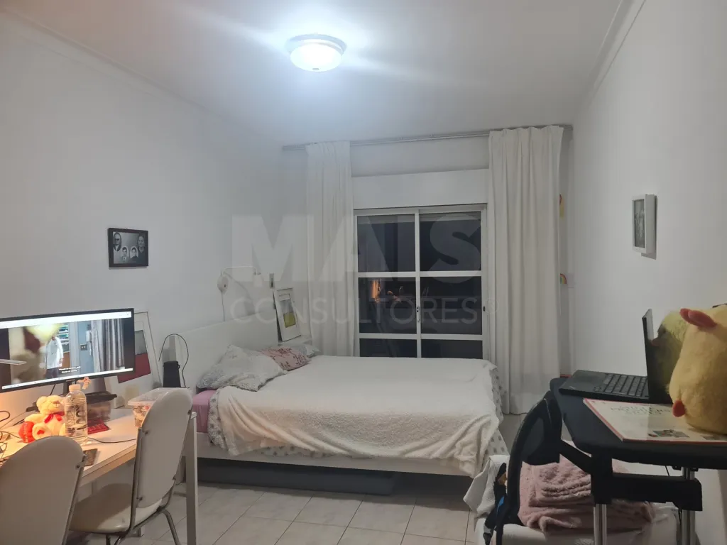 Apartamento T2 com piscina a poucos minutos a pé da praia dos 3 Irmãos