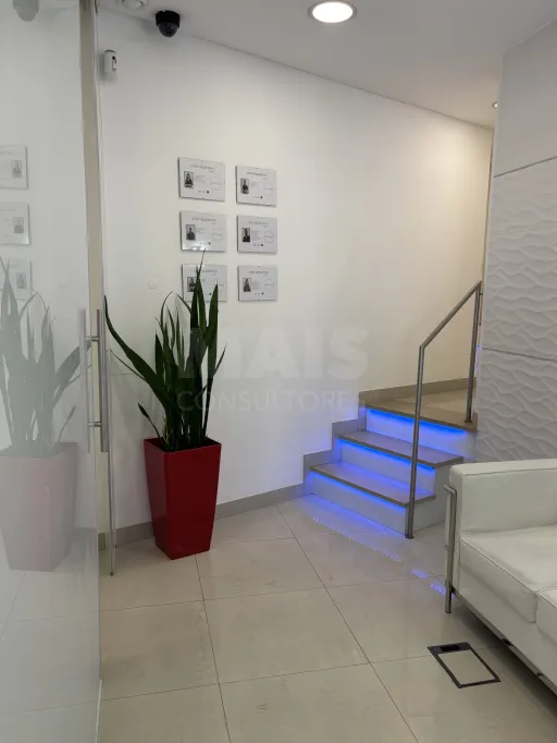 Clínica de Medicina Estética em Saldanha com Garagem