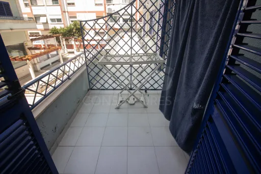 Apartamento T4 no Carregado