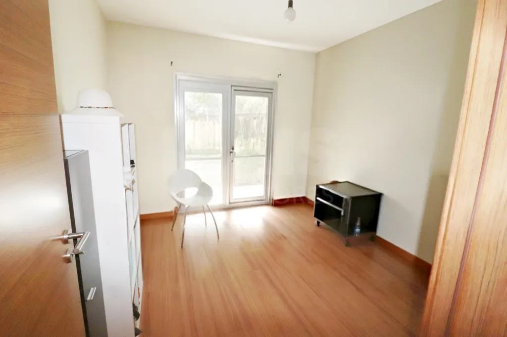 3-Bedroom Apartment at Quinta das Oliveiras with a 60-square-meter balcony
