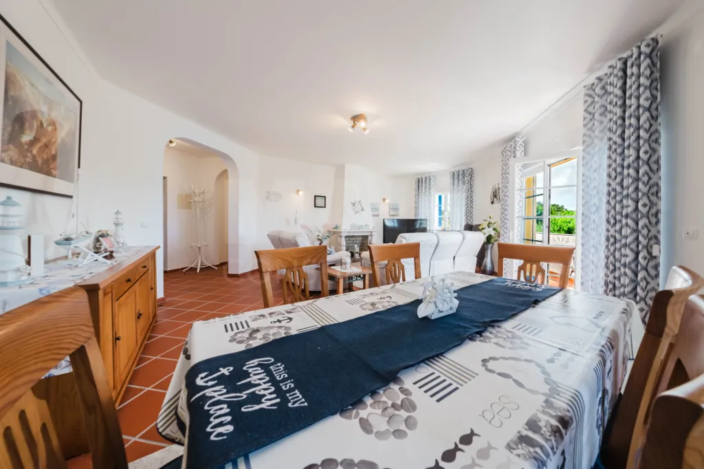 Apartamento T3 com vista mar, piscina e garagem — Praia D'El Rey Golf & Beach Resort