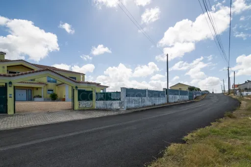 Moradia T5 em Cheleiros
