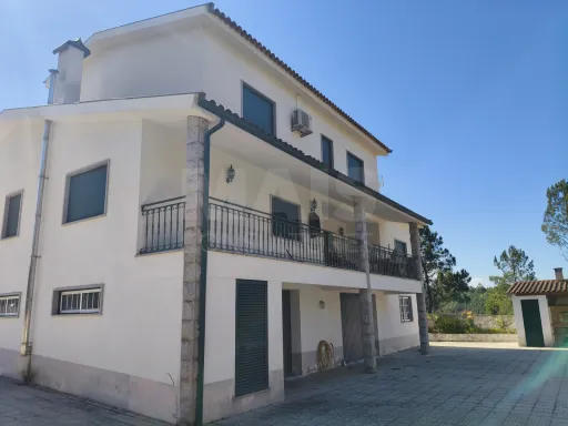 4 bedroom house in Côja