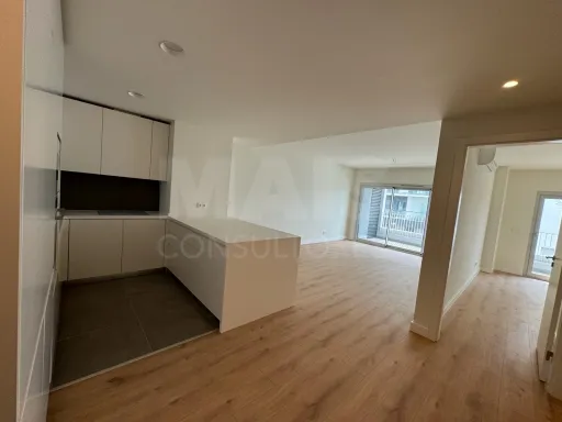 Apartamento T1| Vista Rio – Quinta da Trindade, Seixal !