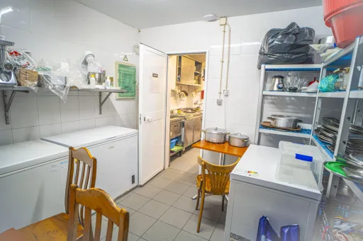 Trespasse de Emblemático Restaurante e Pastelaria no Coração de Vila Franca de Xira