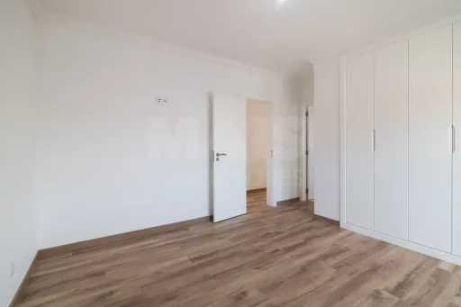 Moradia Isolada T4 Renovada — Abuxarda / Alvide, Cascais
