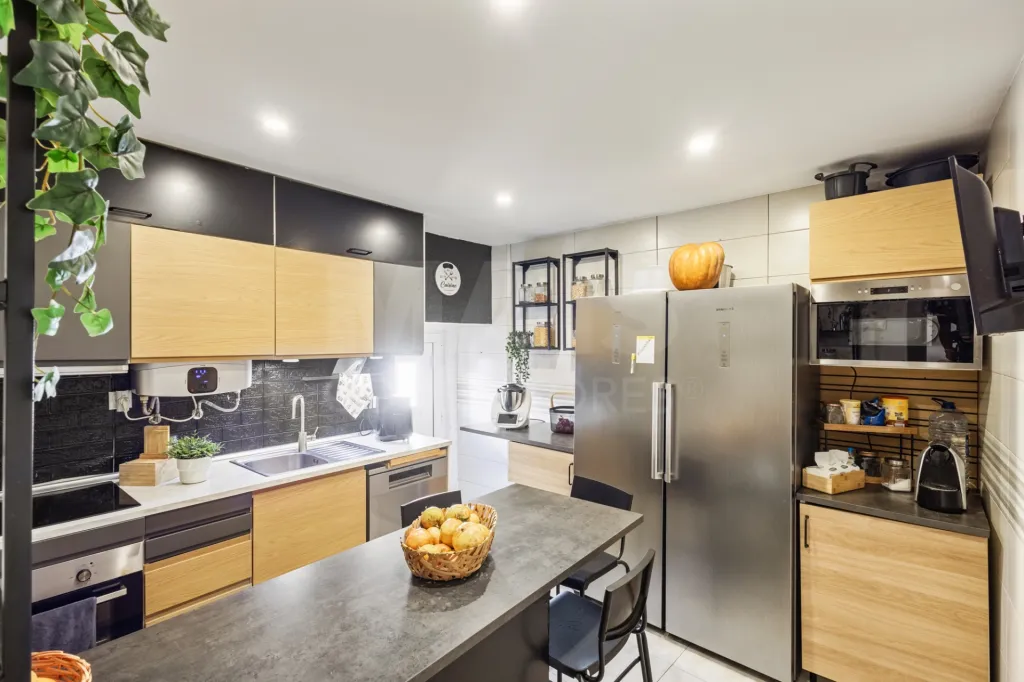 🏡 Encantadora Moradia Centenária T2 com Terraço