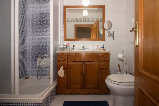 Apartamento T4 no Carregado