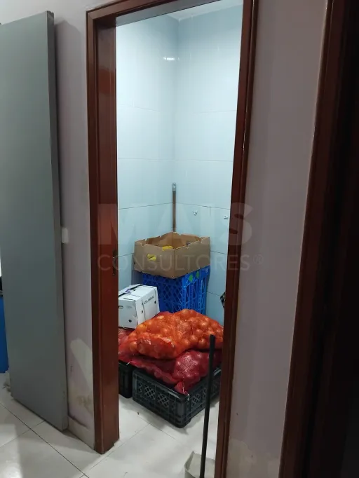 Trespasse de supermercado em Rio de Mouro