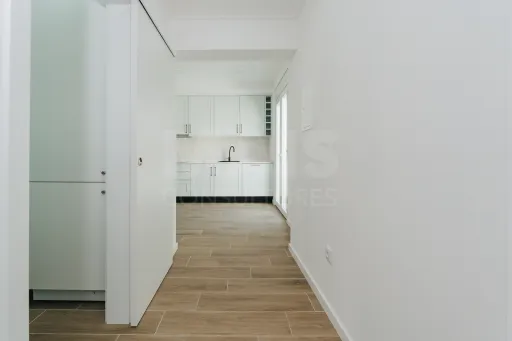 Moradia T3 Totalmente Remodelada com Logradouro em Coruche